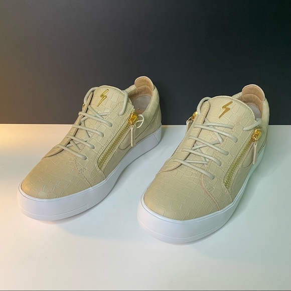 GIUSEPPE ZANOTTI Beige Low Top Crocodile Sneakers - Picture 6 of 16